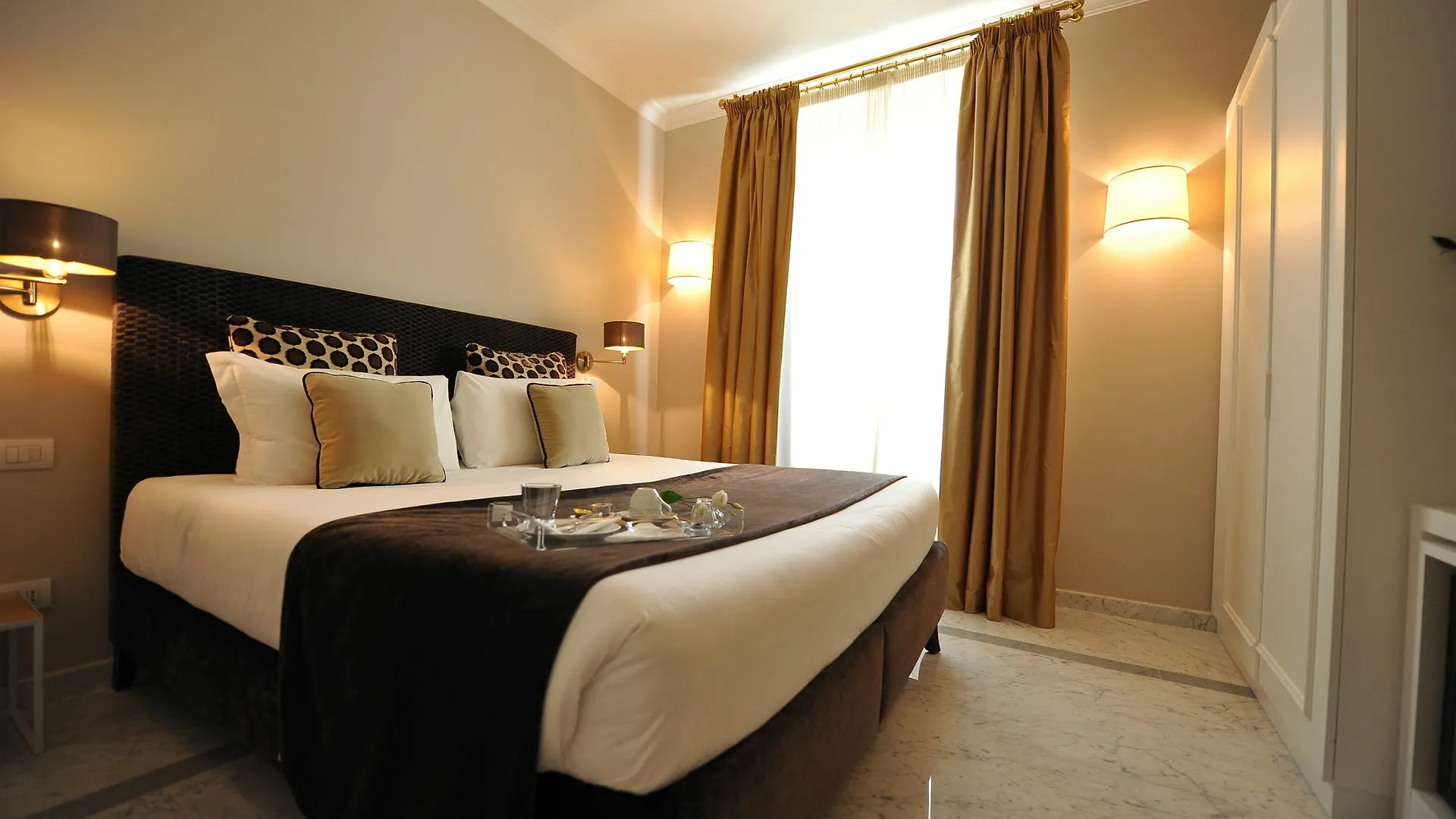 Angel Spagna Suite Rom